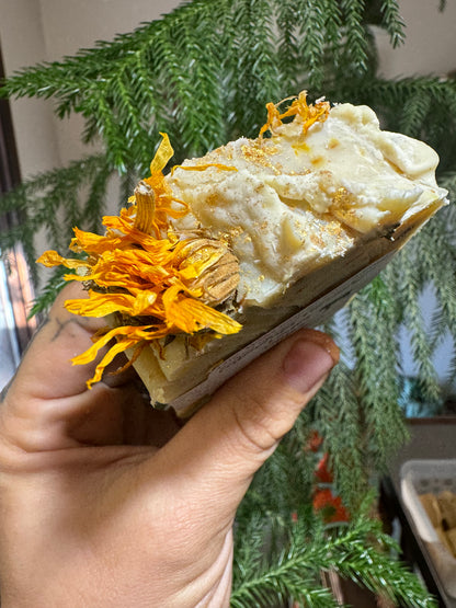 Calendula Turmeric Lemon Tallow Soap Bar (4oz bar)