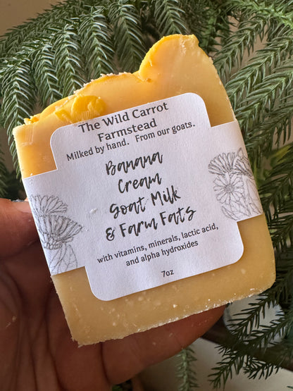 Banana Cream Goatmilk & Farm Fats Soap (7oz bar)