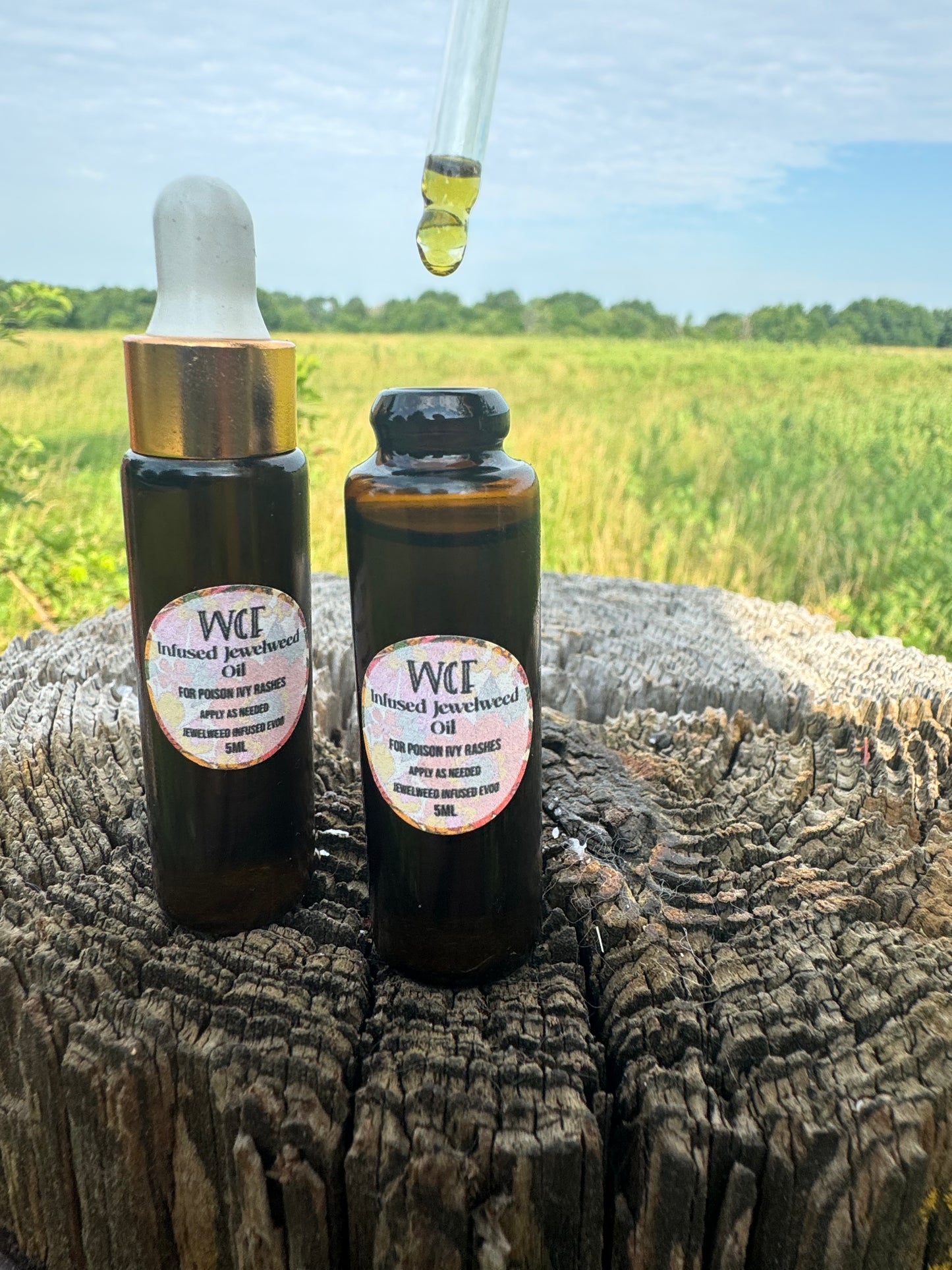 Jewelweed Oil (1oz glass dropper)